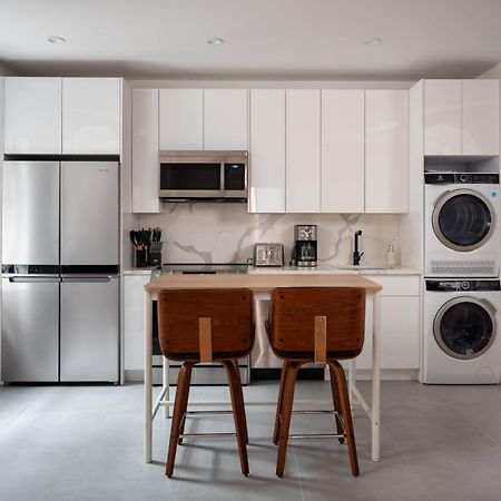 Three Bedroom Brooklynite Suite! Ню Йорк Екстериор снимка