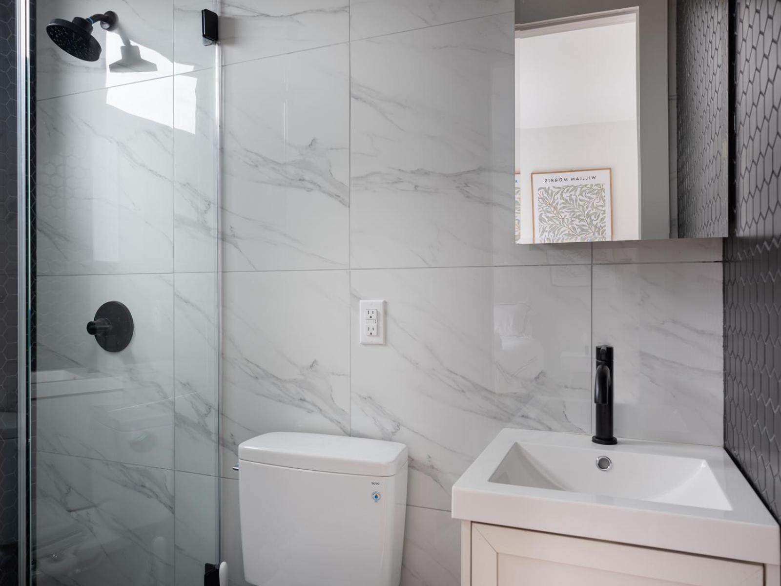 Three Bedroom Brooklynite Suite! Ню Йорк Екстериор снимка